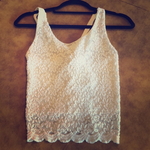 Crop top - Picture 1 of 2